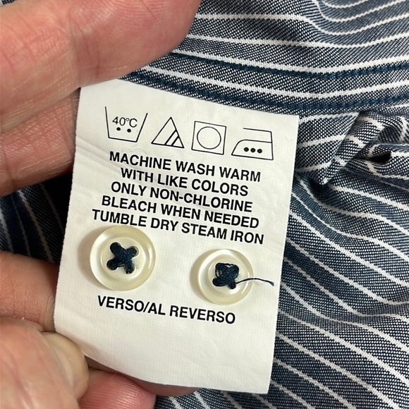 Tommy Hilfiger Button Front Shirt Men's Size 16.5 Blue & White Striped Cotton‎ - Picture 3 of 12